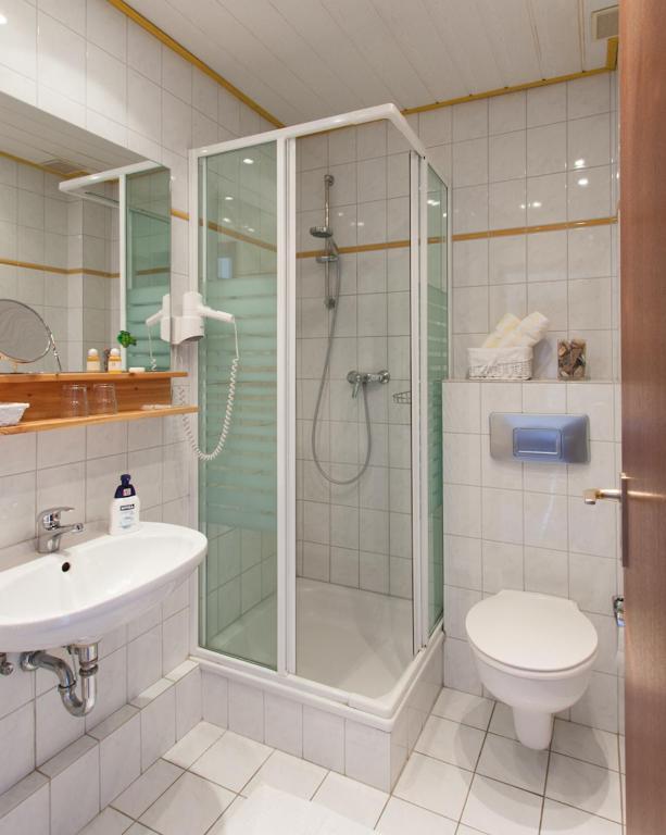 Gaestehaus Luv Und Lee Schwartbuck Bilik gambar